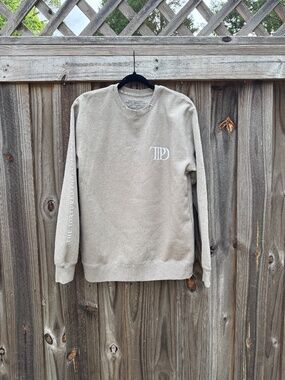 THE TORTURED POETS DEPARTMENT BEIGE CREWNECK Medium